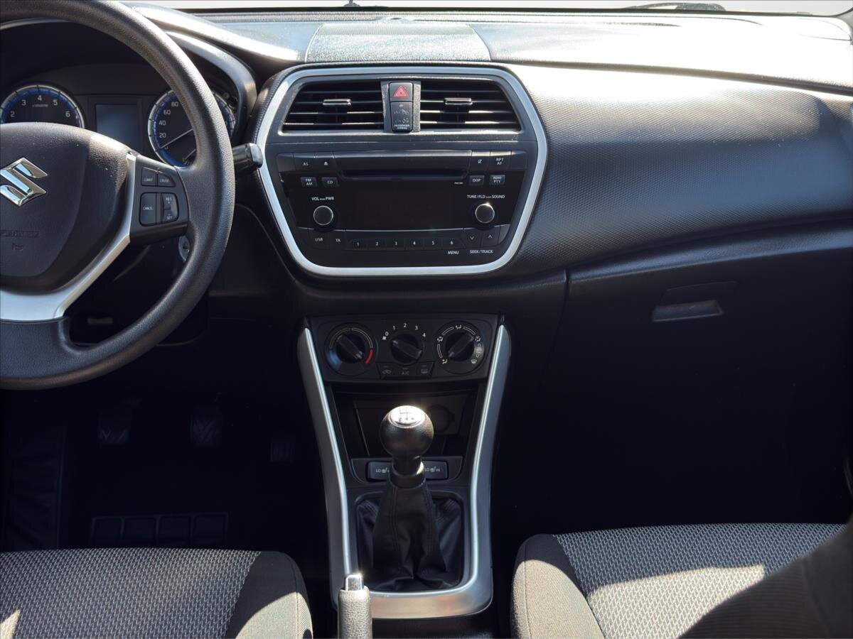 Suzuki SX4 S-Cross Hatchback 1,6 l 88 kw