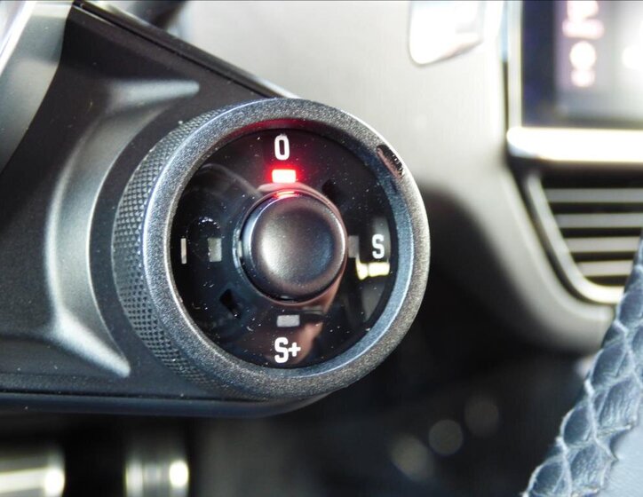 Porsche Cayenne SUV 2,9 l 324 kw