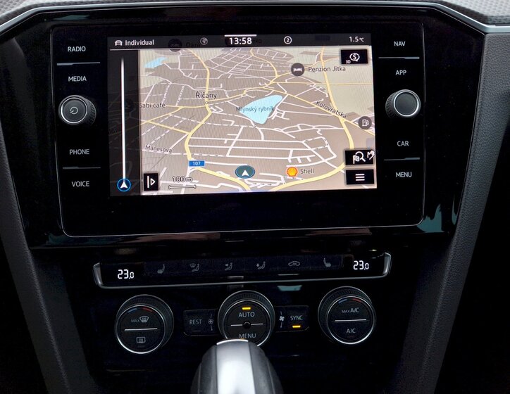 Volkswagen Passat Kombi 2,0 l 140 kw