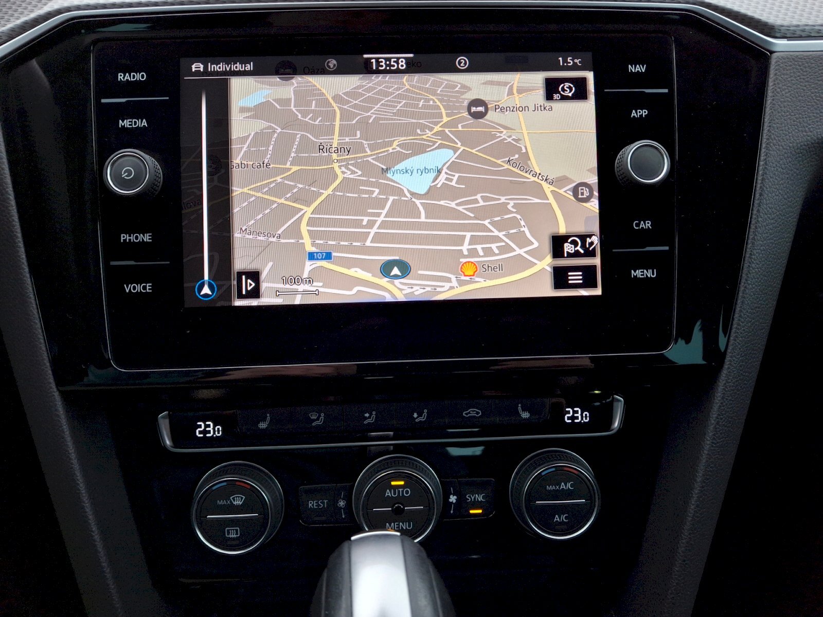 Volkswagen Passat Kombi 2,0 l 140 kw