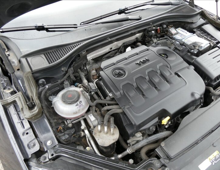 Škoda Superb Kombi 1,6 l 88 kw