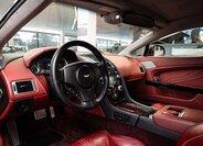 Aston Martin Vantage 5