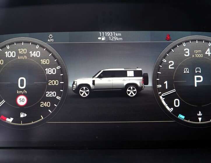 Land Rover Defender SUV 3,0 l 294 kw