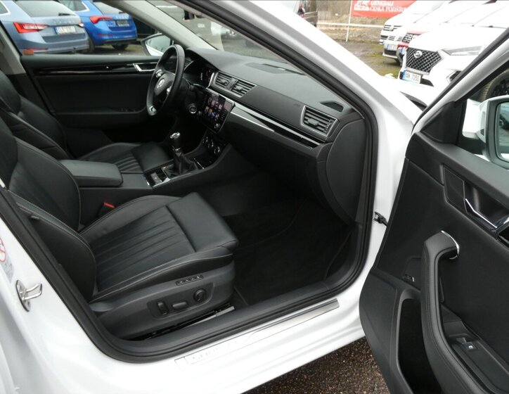 Škoda Superb Sedan 2,0 l 110 kw