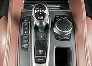 BMW X5 SUV / Terénní 4,4 l 423 kw