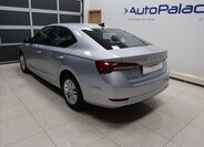 Škoda Octavia Liftback 2,0 l 85 kw