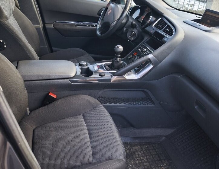 Peugeot 3008 MPV 0,0 82 kw