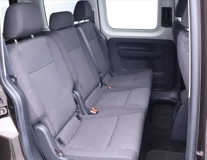 Volkswagen Caddy Kombi 2,0 l 75 kw