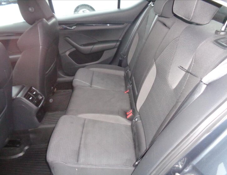 Škoda Octavia Sedan 1,5 l 110 kw