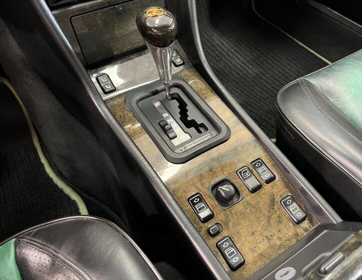 Mercedes-Benz Třídy E Sedan / Limuzína 5,0 l 235 kw