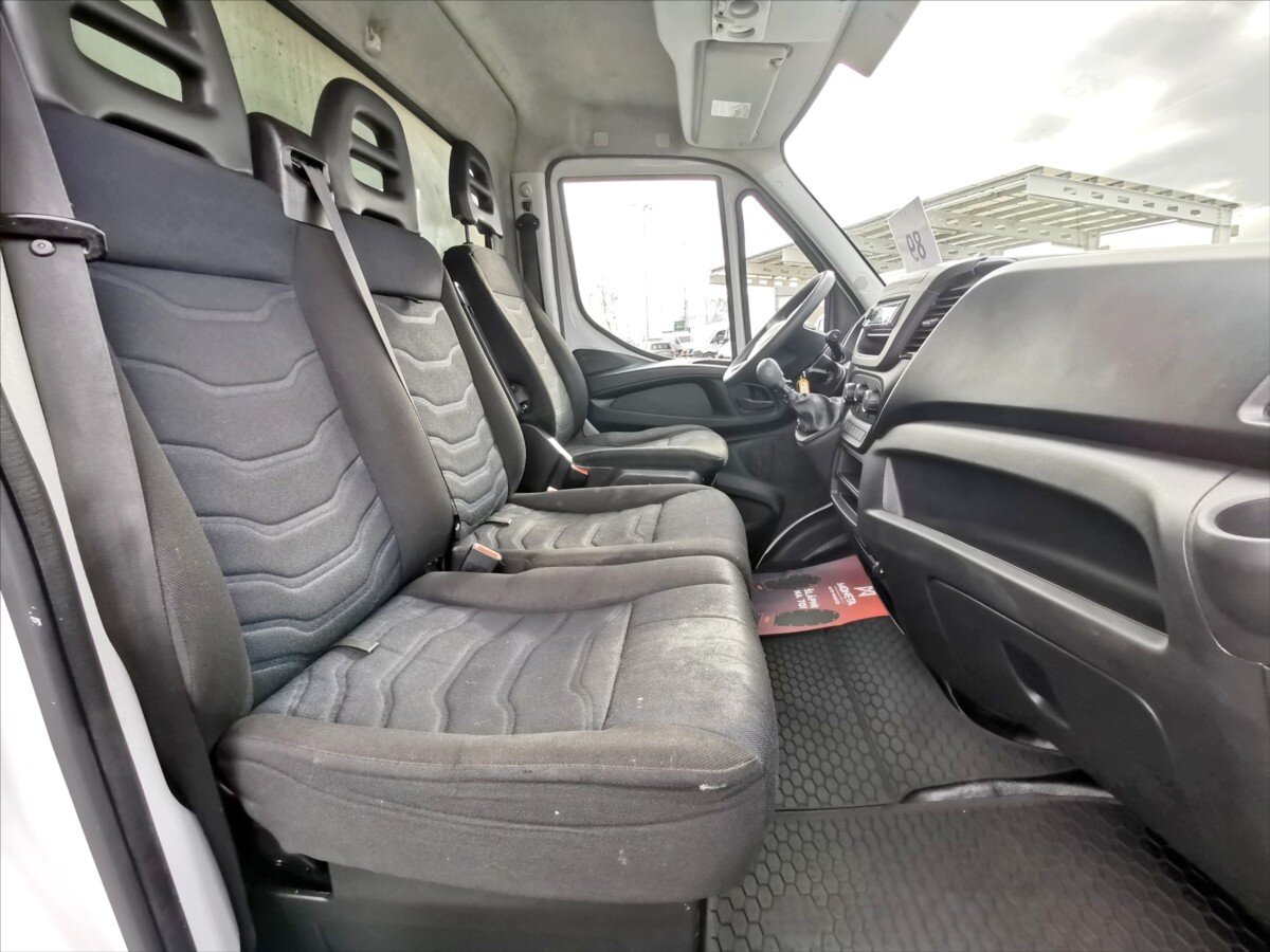 Iveco Daily Skříň 3,0 l 132 kw