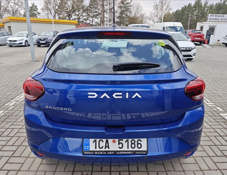 Dacia Sandero Hatchback 999,0 67 kw
