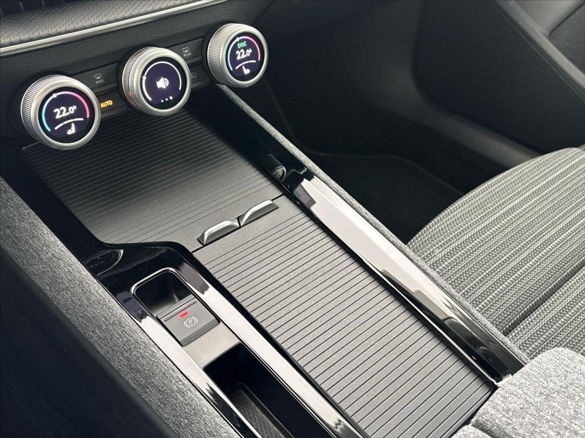 Škoda Superb Liftback 2,0 l 110 kw