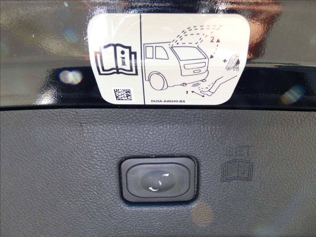 Ford Edge SUV / Terénní 2,0 l 132 kw