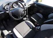 Peugeot 207 Hatchback 1,4 l 70 kw