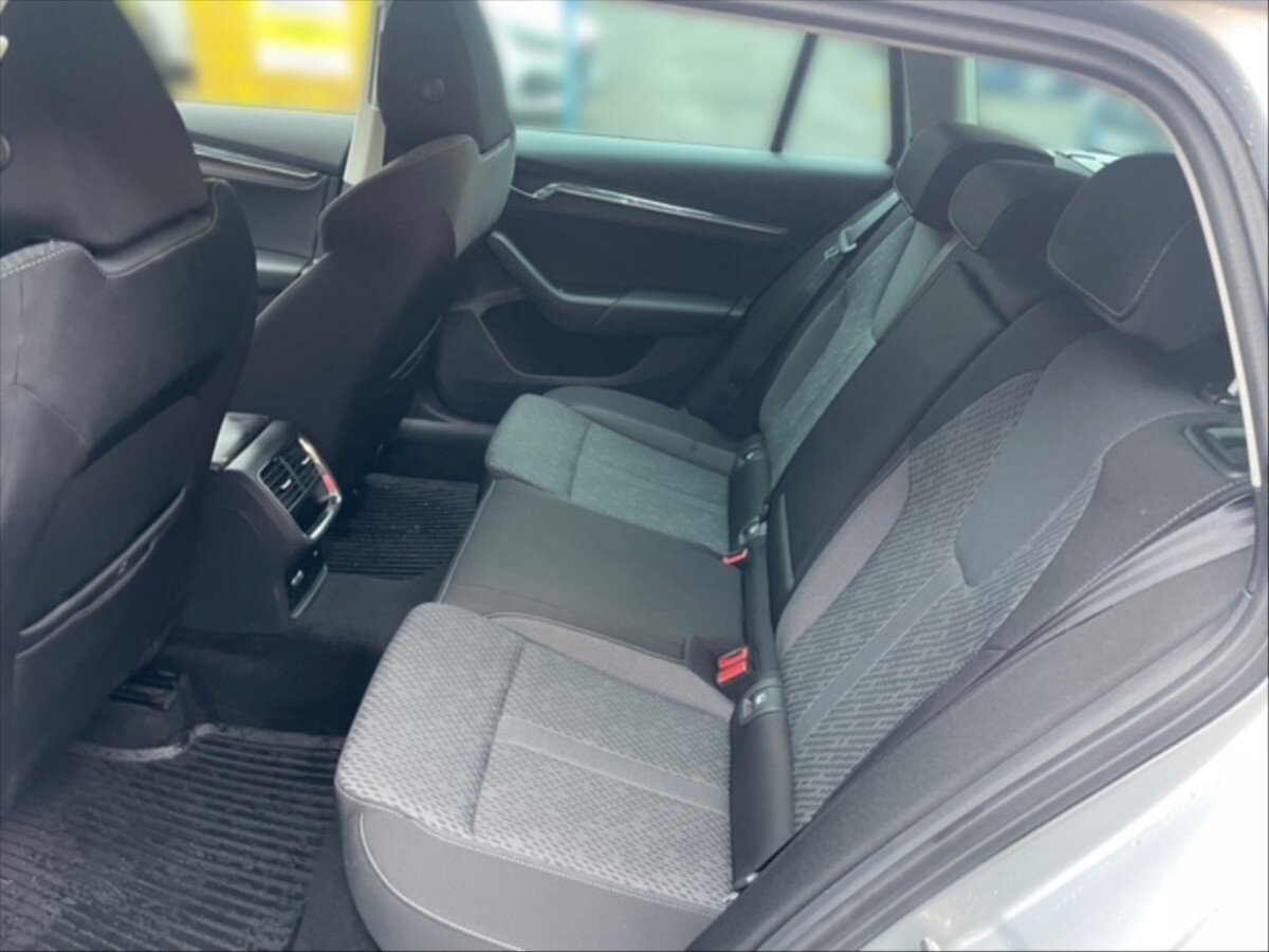 Škoda Octavia Kombi 1,5 l 110 kw