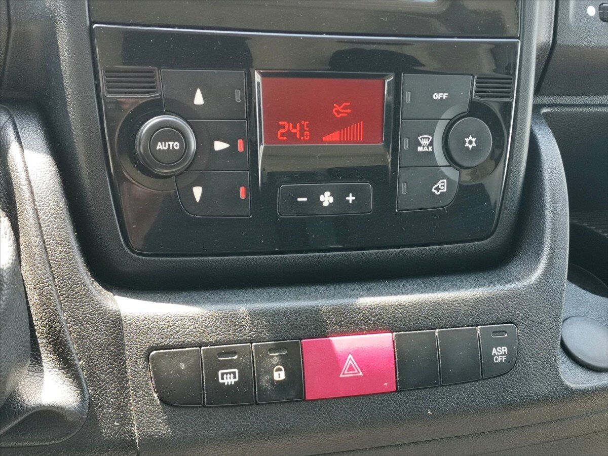 Peugeot Boxer Ostatní 2,2 l 110 kw