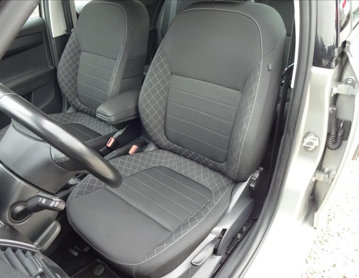 Škoda Fabia Hatchback 999,0 70 kw