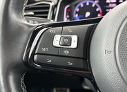 Volkswagen T-Roc SUV / Terénní 2,0 l 221 kw