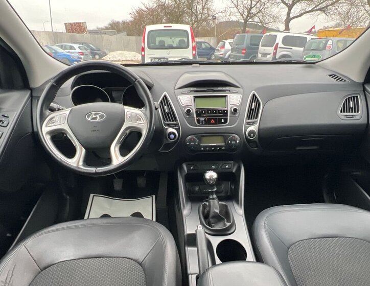 Hyundai ix35 SUV 1,6 l 99 kw