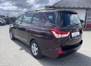 SsangYong Rodius SUV / Terénní 2,0 l 114 kw