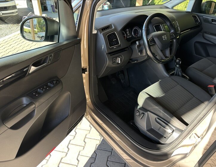 Seat Alhambra MPV 2,0 l 110 kw