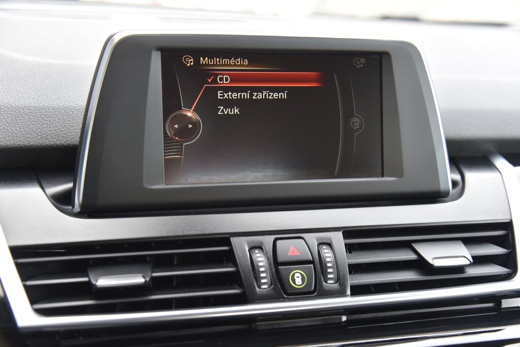 BMW Řada 2 MPV 1,5 l 100 kw