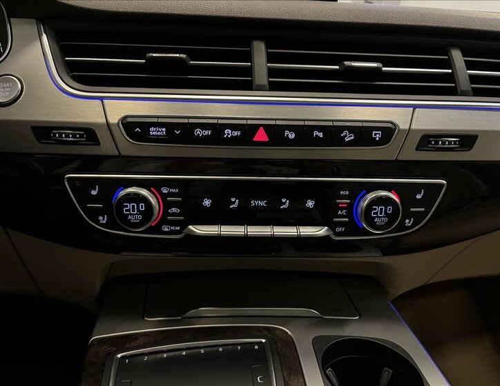 Audi Q7 SUV 3,0 l 200 kw