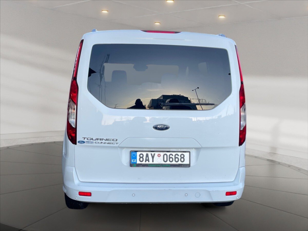 Ford Tourneo