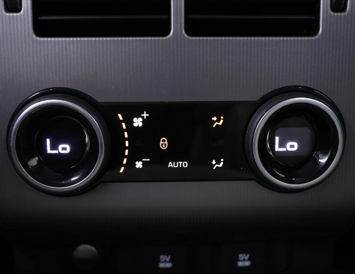 Land Rover Range Rover 34