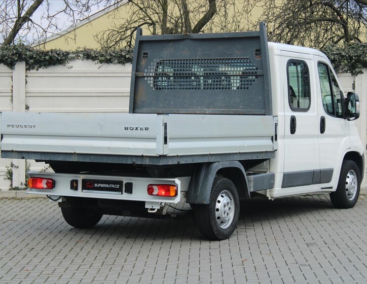 Peugeot Boxer Valník 2,0 l 120 kw