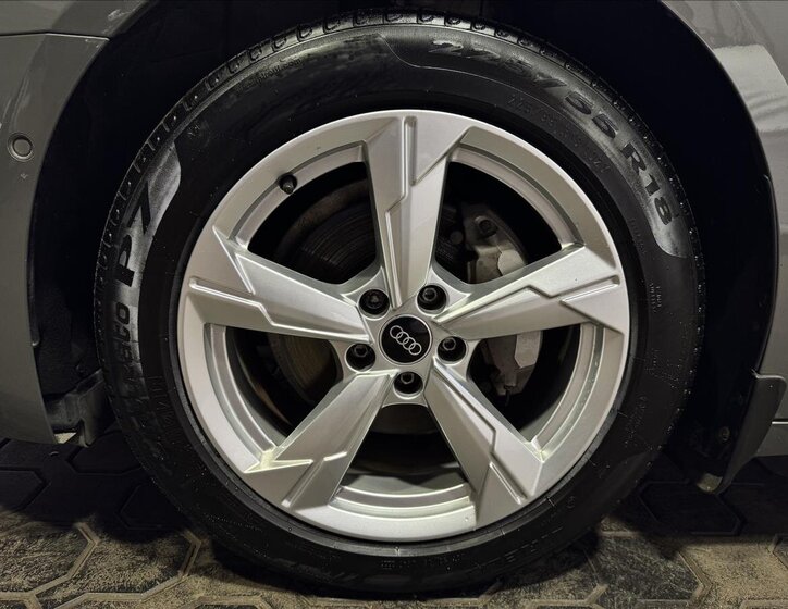 Audi A6 Kombi 2,0 l 150 kw