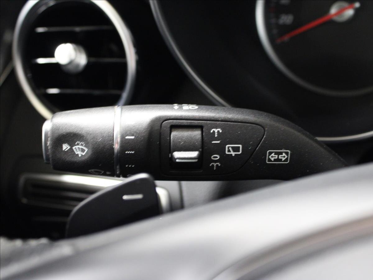 Mercedes-Benz Třídy C Kombi 2,0 l 135 kw