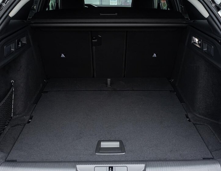 Peugeot 308 Kombi 1,2 l 107 kw