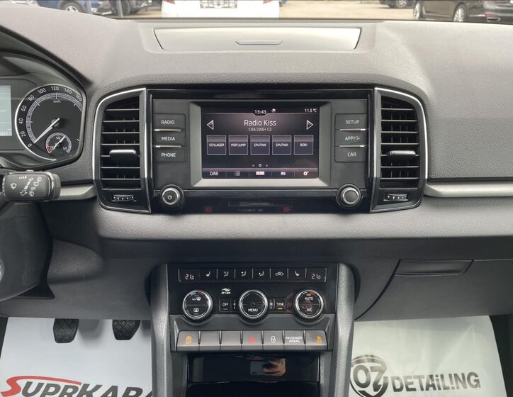 Škoda Karoq SUV 999,0 85 kw