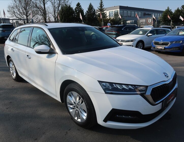 Škoda Octavia Kombi 2,0 l 85 kw