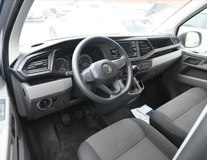 Volkswagen Transporter 2