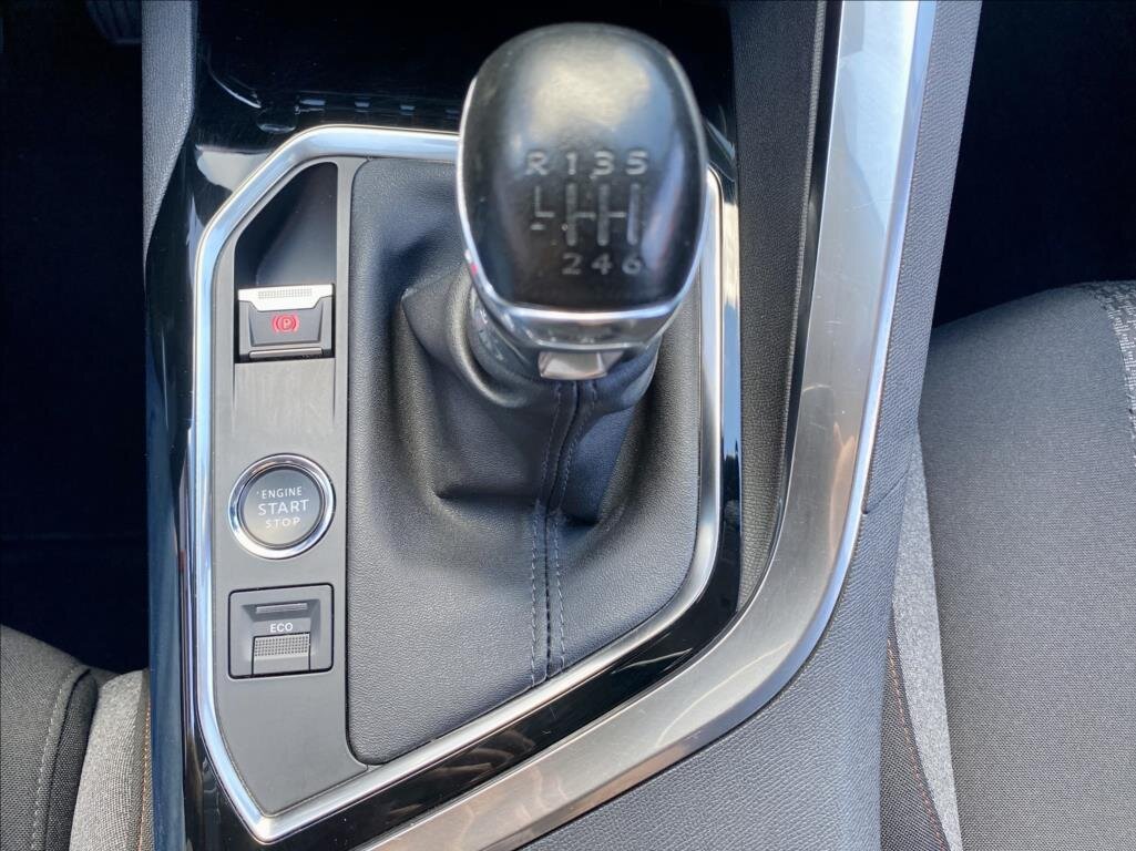 Peugeot 3008 SUV / Terénní 1,2 l 96 kw