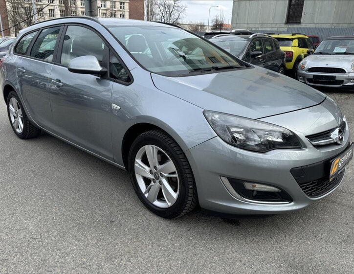 Opel Astra Kombi 1,7 l 81 kw