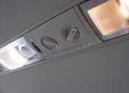 Volkswagen Caravelle 22