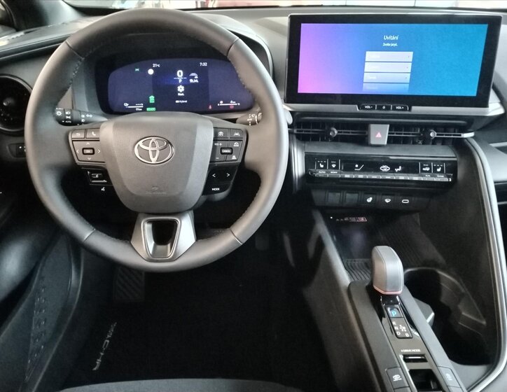 Toyota C-HR CUV / Crossover 0,0 162 kw