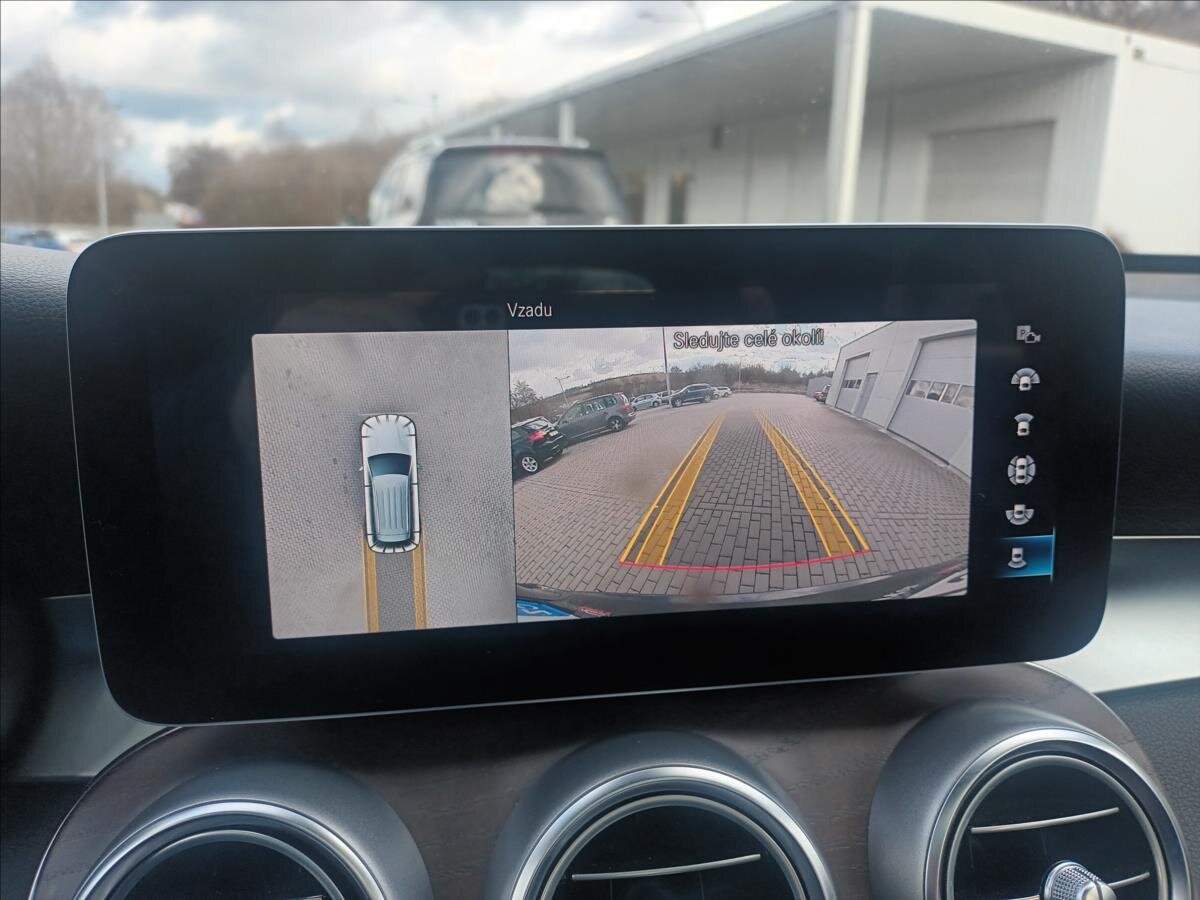 Mercedes-Benz GLC SUV / Terénní 2,0 l 180 kw