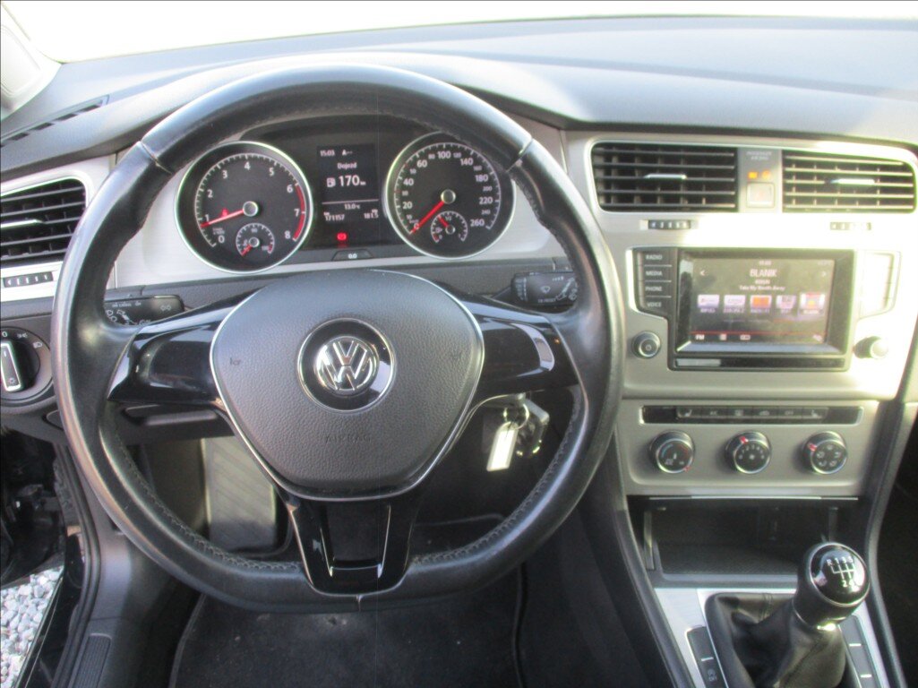 Volkswagen Golf Hatchback 1,2 l 77 kw
