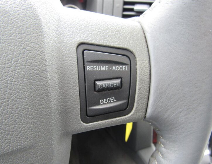 Jeep Grand Cherokee SUV 3,7 l 148 kw