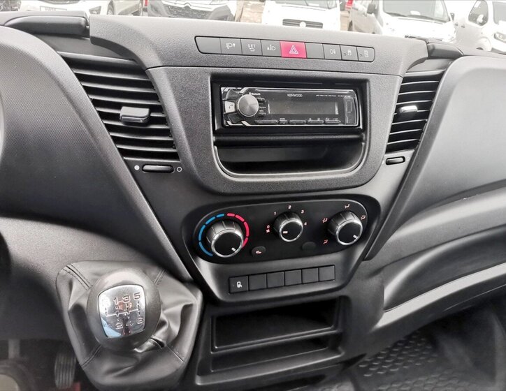 Iveco Daily Sklápěč 2,3 l 85 kw