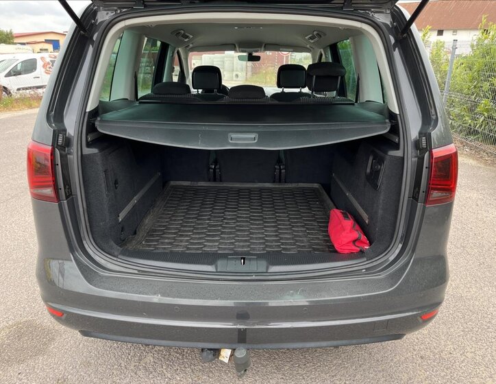 Seat Alhambra Kombi 2,0 l 110 kw