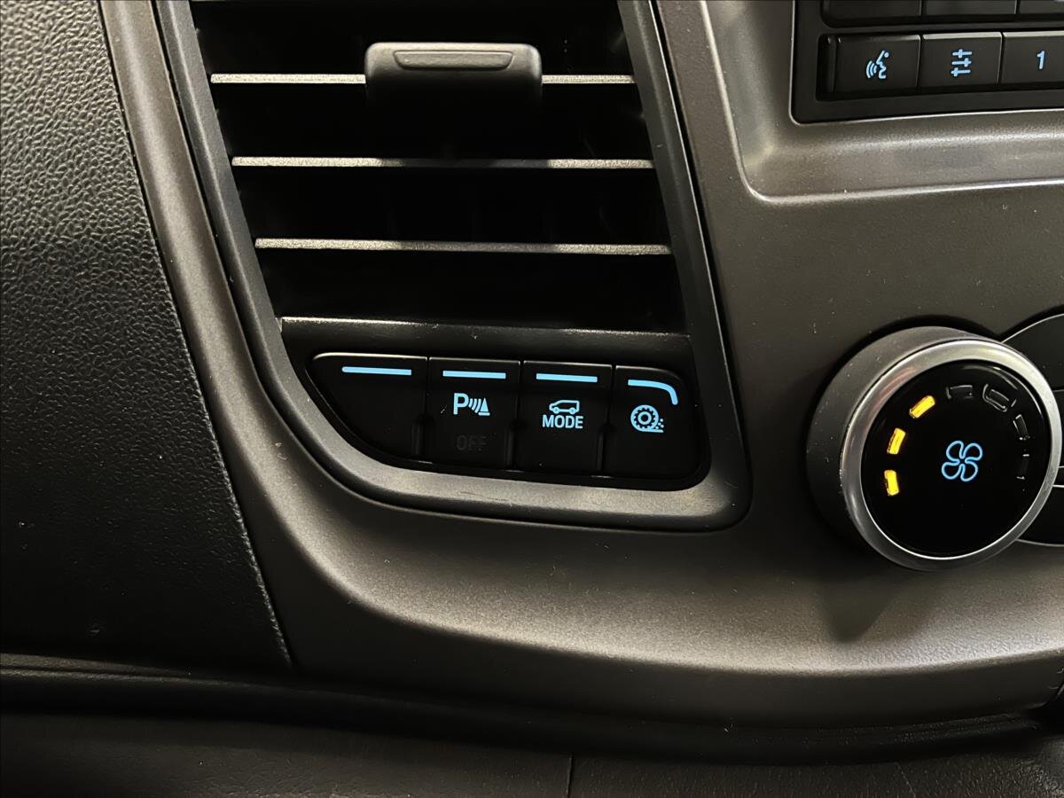 Ford Transit Kombi 2,0 l 125 kw