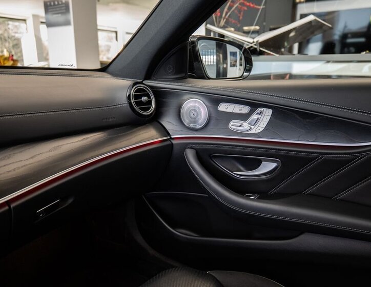 Mercedes-Benz Třídy E 17