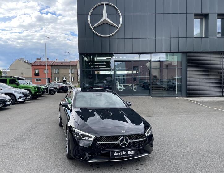 Mercedes-Benz CLA 6