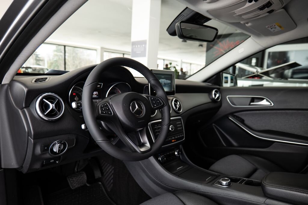 Mercedes-Benz GLA SUV / Terénní 2,1 l 130 kw